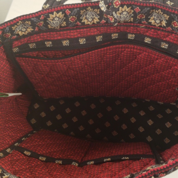 Vera Bradley Bag - Picture 3 of 5